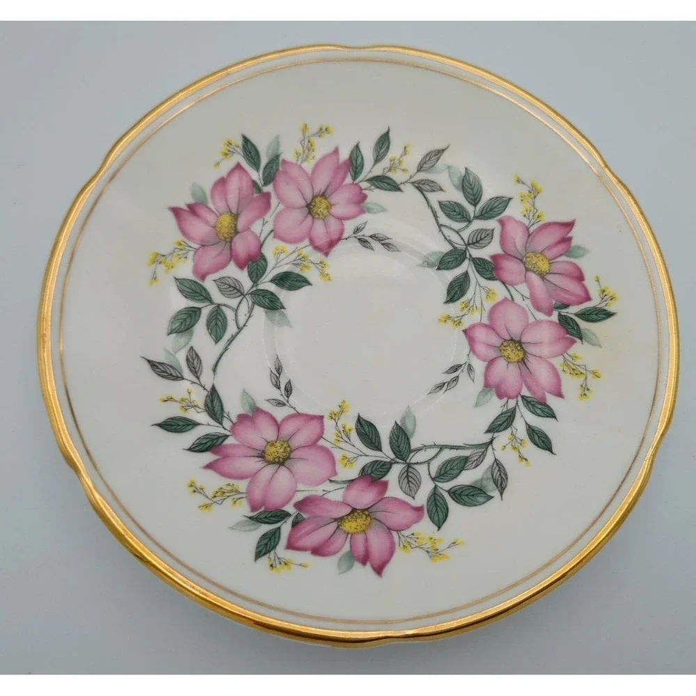 Elizabethan by Taylor & Kent vintage elizabethan